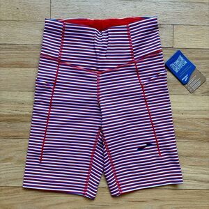 NWT Brooks women’s Method 8” Short tight Sz XS